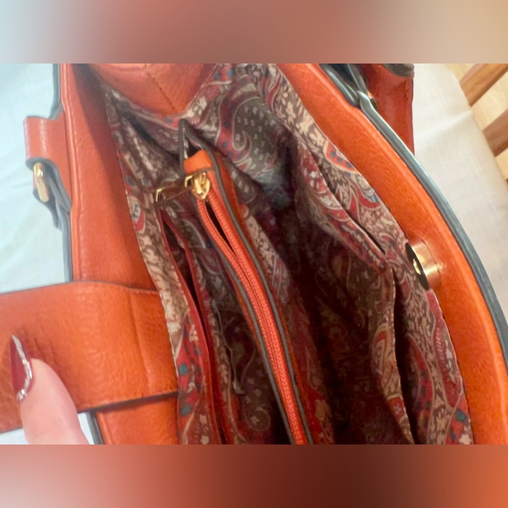 Cato Orange Tote with Gold Detailing - Picture 8 of 11